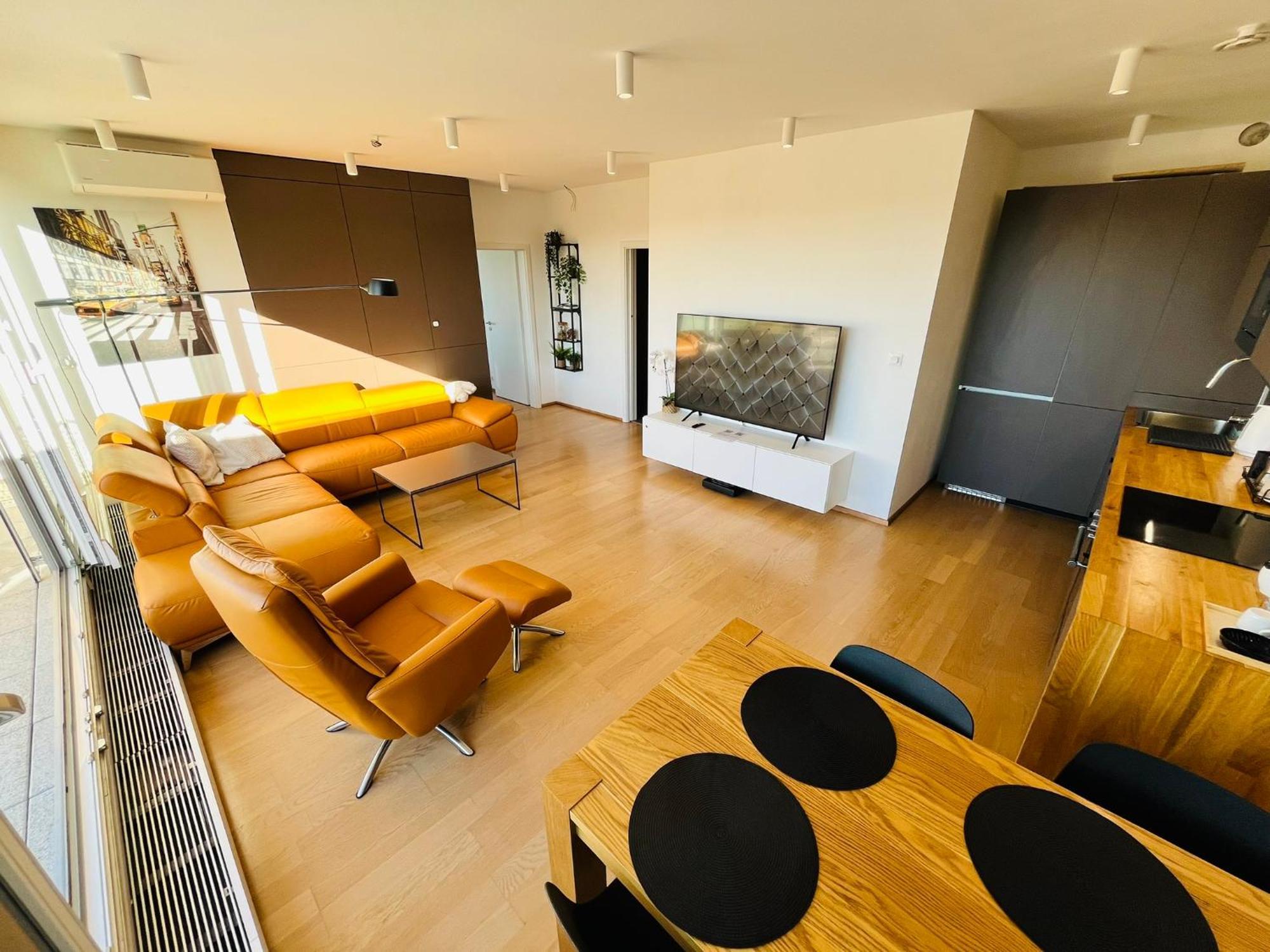 Brno City Center Apartment With Parking And A Big Terrace エクステリア 写真