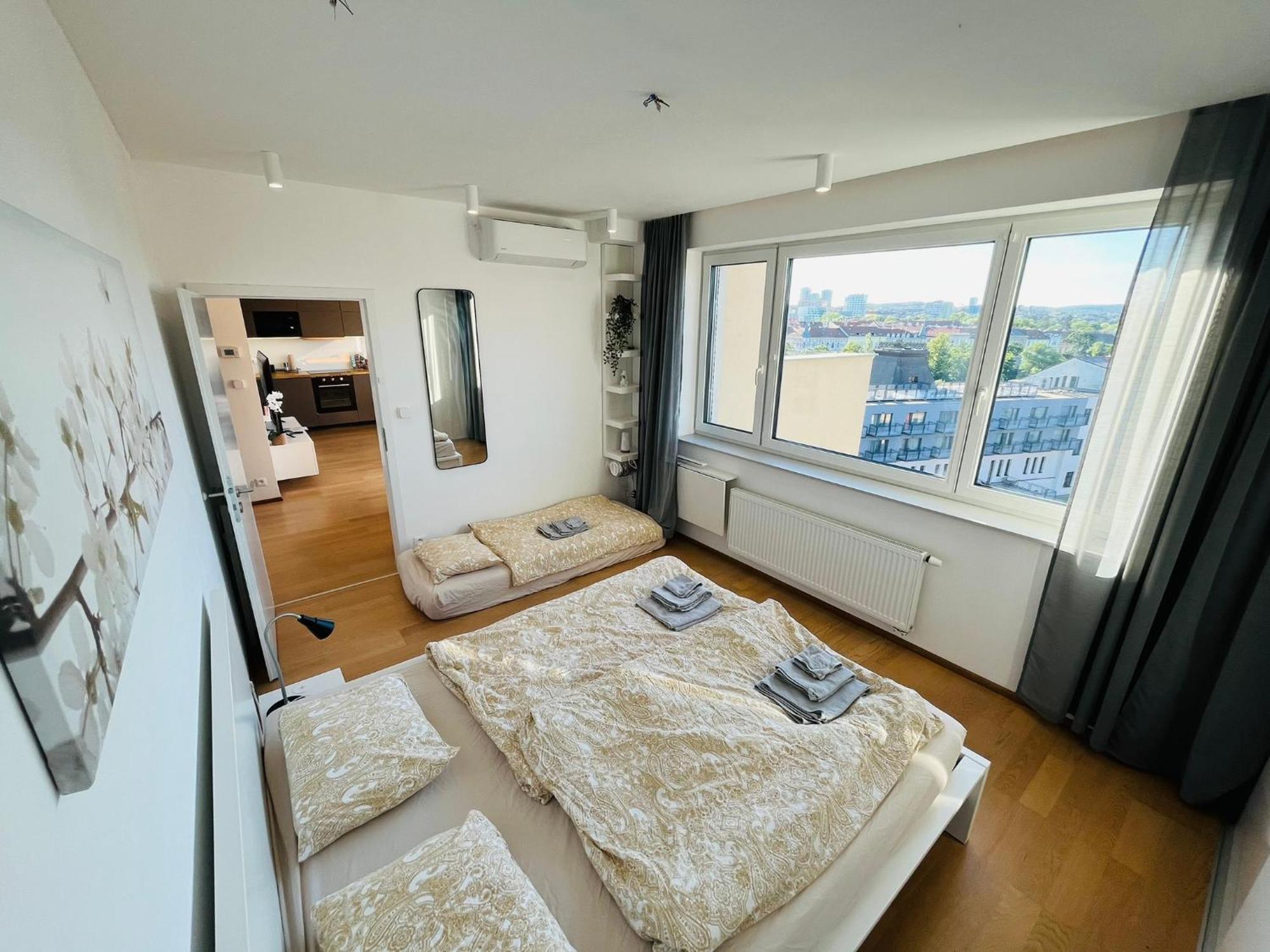 Brno City Center Apartment With Parking And A Big Terrace エクステリア 写真